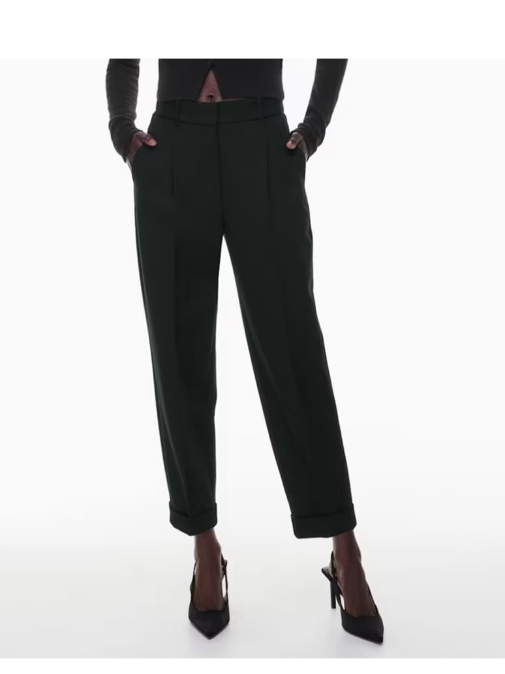 Aritzia tapered black trousers